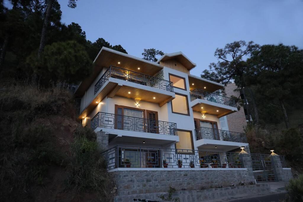 The Cerro Rico - 3 Bhk Modern Villa Kasauli Exterior photo