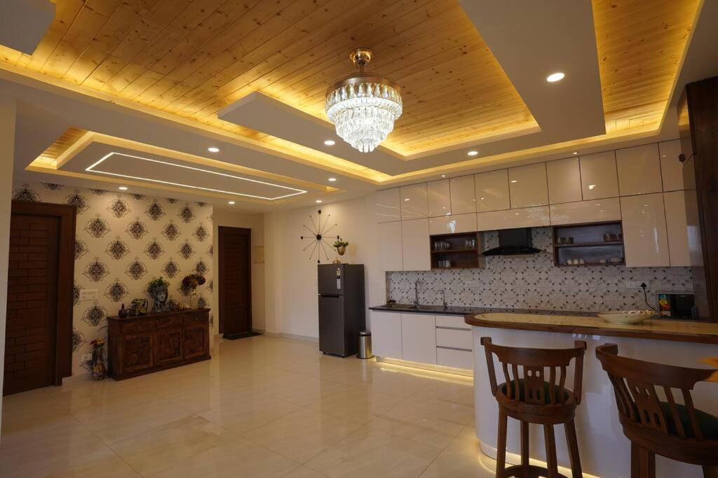 The Cerro Rico - 3 Bhk Modern Villa Kasauli Exterior photo